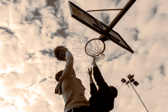 复出+梅开二度：蓝军未来新援埃梅加vs里尔个人集锦